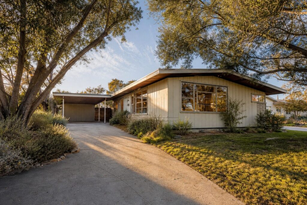 What Mar Vista homeowners are asking Google and AI about selling their single-family home in today's high interest rate, high inflation market